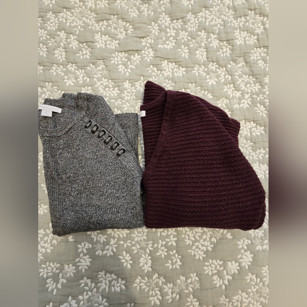 Set New York & Company  women  Gray and Purple Sweater size M